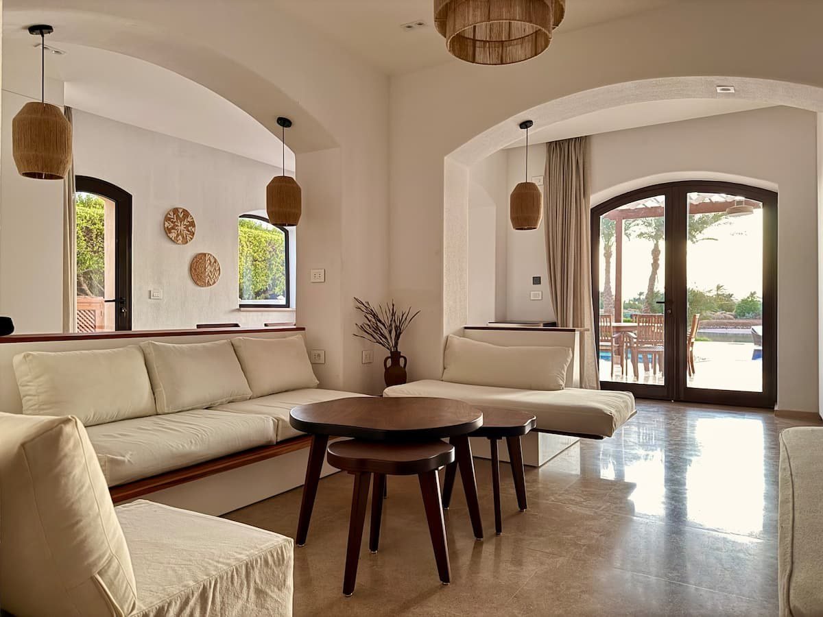 Living & dining